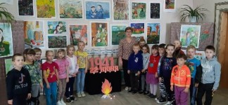 Выставка детских рисунков «Тот самый длинный день в году»