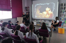 Моих стихов лирические строки